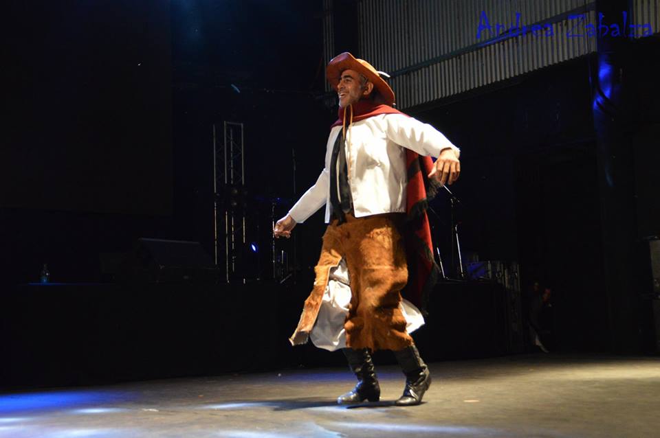 En la Sociedad de Fomento del Barrio Jardín, se llevará a cabo el próximo 10 de noviembre, desde las 21.30 horas, el cierre del Taller de Folklore que coordina Felipe Giles.