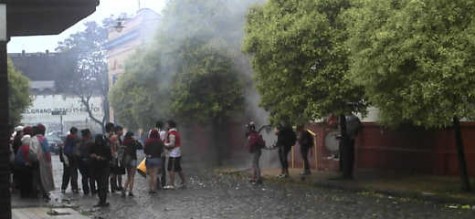 Como es habitual en cada inicio del ciclo lectivo, los estudiantes que finalizan este año sus cursadas hacen la recorrida por la ciudad.
