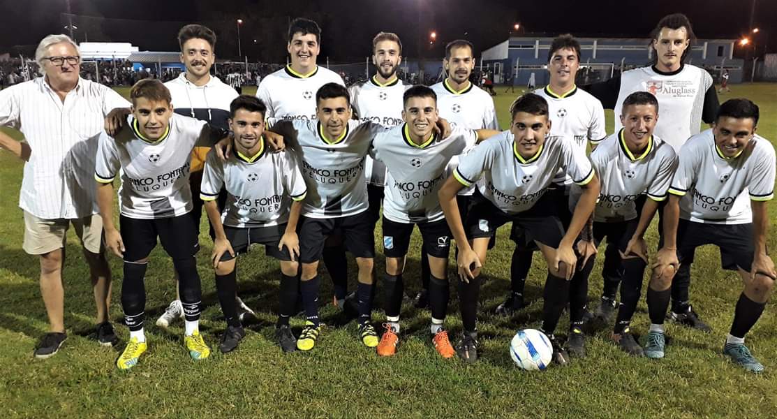 Este miércoles será una jornada histórica en el nocturno de papy fútbol del Club Deportivo, ya que se vienen las definiciones de la Copa Automotores Avenida en el mixto y el tradicional.