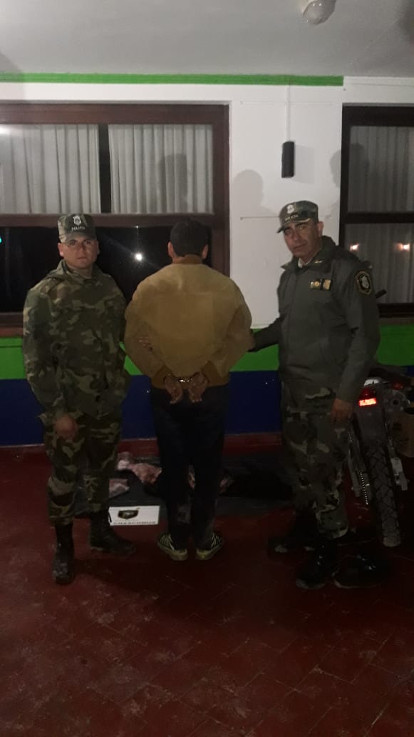 Este martes 15 de octubre, personal del Comando Rural recibió un llamado telefónico del establecimiento “El Paraíso” sito en zona rural camino a El Rincón, Cuartel VI, quien hizo referencia a que se podría haber producido un hecho de abigeato en su campo.