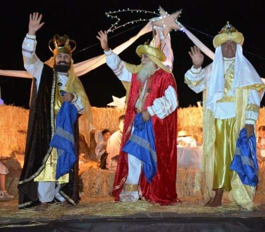 Este sábado 5 de enero, desde las 19 horas, en el Centro Cultural Municipal Vieja Estación y con la organización del equipo de la Dirección de Políticas Sociales, tendrá lugar una actividad recreativa para los más chicos en el marco de la llegada de los Reyes Magos.