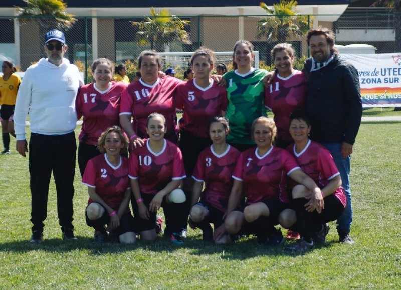 Torneo de fútbol femenino en Santa Clara del Mar.