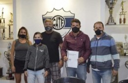 El diputado ‘Cote’ Rossi entregó subsidio de 200 mil pesos al Club Tiro Federal