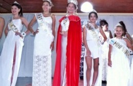 Adamant Academy prepara la elección de la "Reina de la Playa"