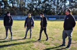 Coordinadores del Club Estudiantes visitaron las instalaciones del Polideportivo Municipal