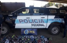 Personal de la Federal incautó gran cantidad de calzado deportivo falsificado