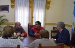 El Municipio firmó un comodato por 10 años para explotación del SUM del barrio El Porteño