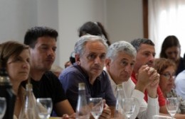 Javier Gastón participó en un encuentro regional encabezado por el gobernador Kicillof