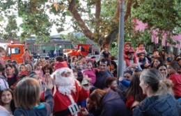 Encuentro de Papá Noel con niños y niñas de nuestra ciudad