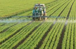 Agroquímicos: Se simplificaron los trámites para dar cumplimiento a la norma