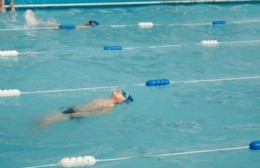 Niños y niñas de la ciudad podrán participar de la escuela de natación municipal
