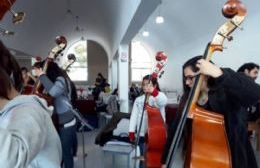 La Orquesta Escuela de Chascomús recibe el premio Konex