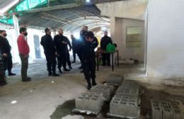 Cárcel de Dolores: reinauguraron una fábrica de bloques de cemento