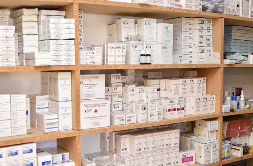 La Municipalidad invierte en promedio más de $ 95 millones mensuales en medicamentos e insumos hospitalarios