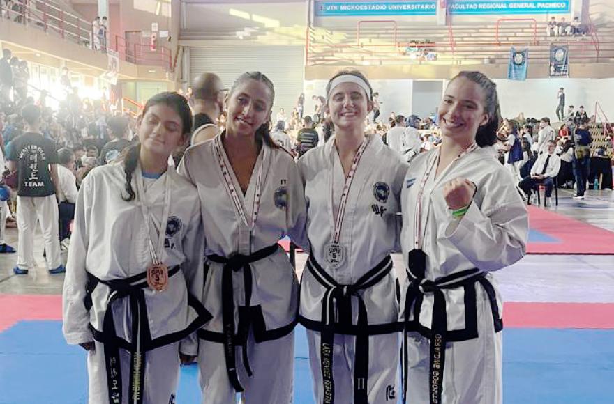Destacada actuación de taekwondistas de Chascomús en el Super 5 de Pacheco