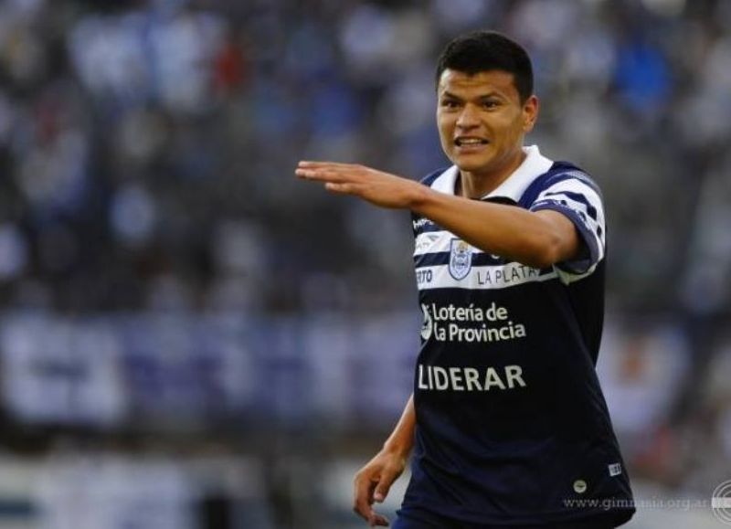 Se sorteará la camiseta Walter Bou, de Gimnasia y Esgrima La Plata.
