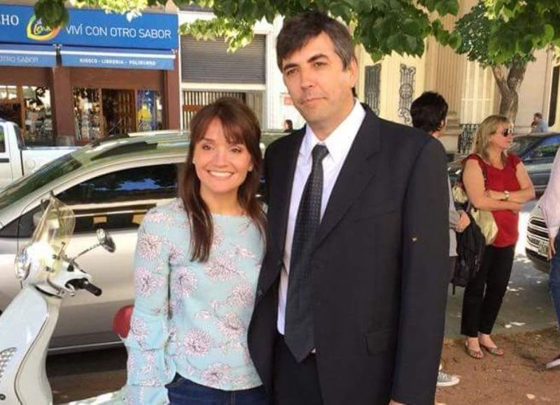 Con su principal aliada, Soledad Nivio.