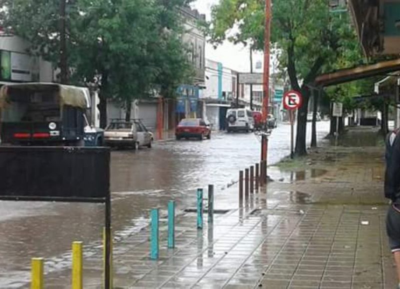 Fotos de vecinos enviadas a Detrás de la Noticia Brandsen.