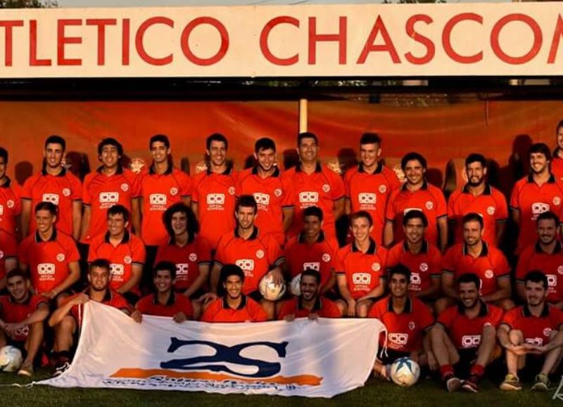El Aguacero presentó el plantel y la indumentaria (Foto: Prensa del Club).