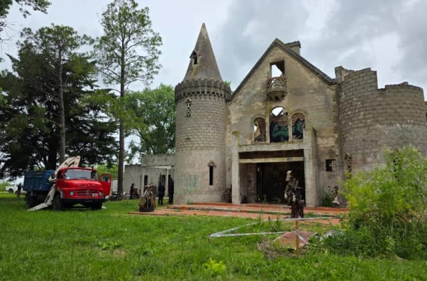 El inmueble, ubicado en la ribera de la laguna, fue recuperado en el marco del proceso legal iniciado por la Municipalidad.