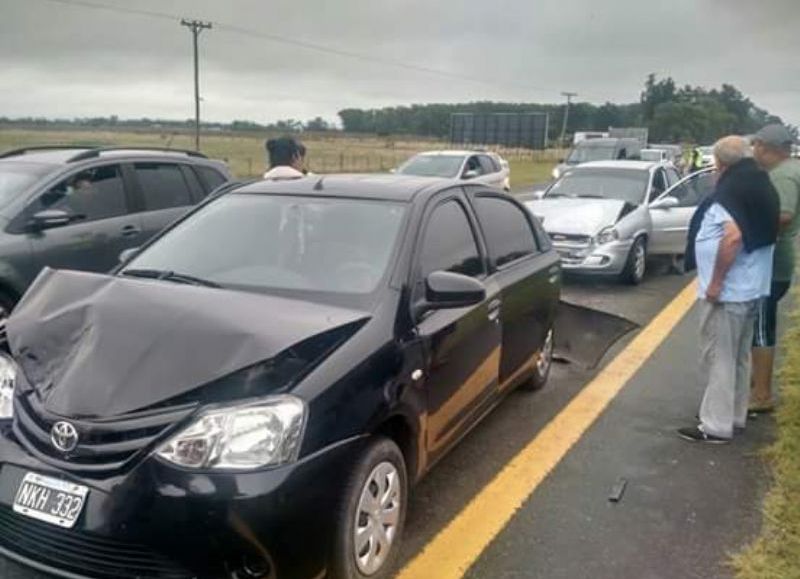 Primeras imágenes del accidente (Bomberos Castelli).