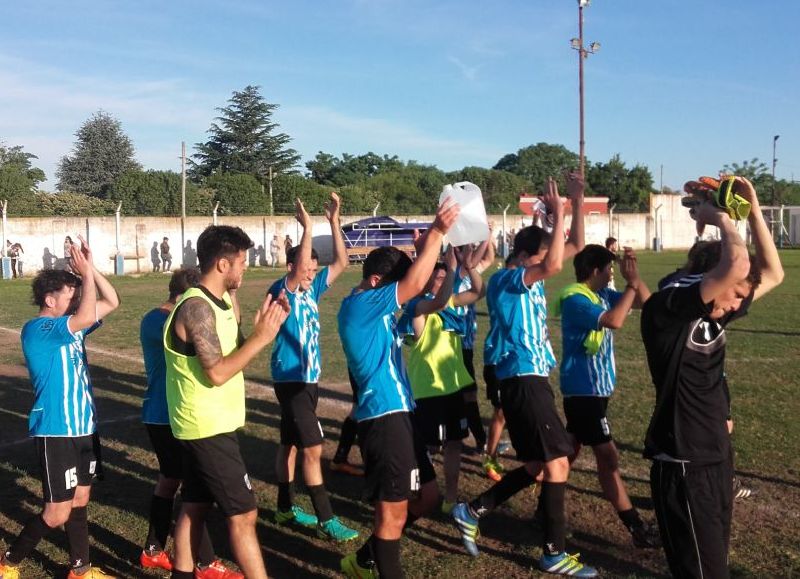 Deportivo festeja el pase a semifinales en 3ª división.