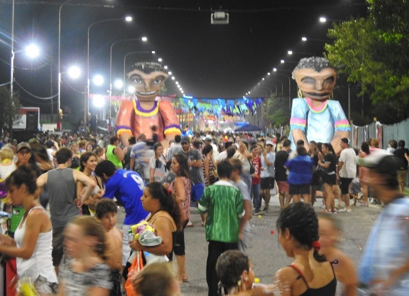 “Empezamos el año con todo y queremos compartirlo con vos”, indicaron desde la agrupación Santiago Amigo, organizadores de la Peña Chacarera y Carnaval.