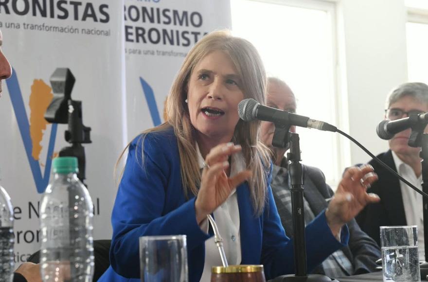 La vicepresidenta del Partido Justicialista provincial instó a los argentinos a 