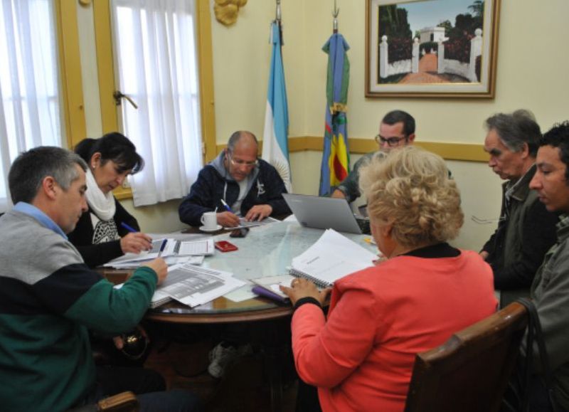Integrantes del Ejecutivo y de los gremios presentaron sus propuestas.