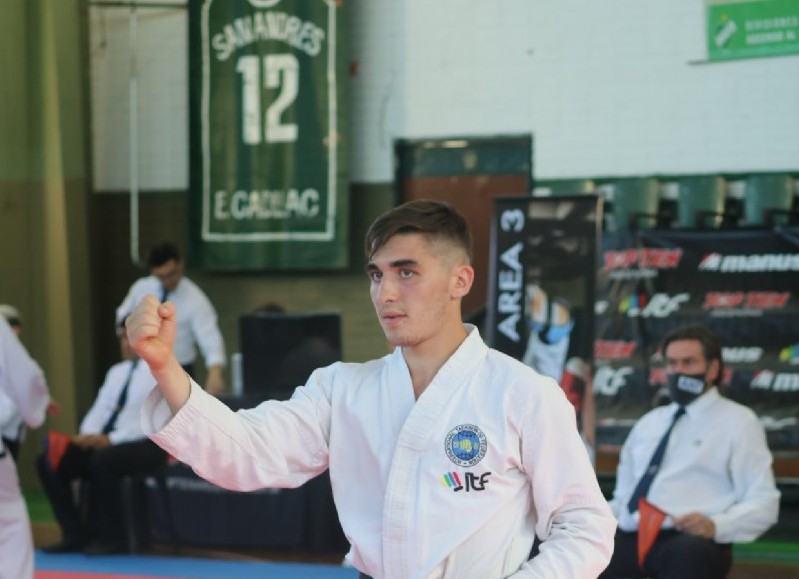 El taekwondista Juan Bordalecou, integrante del equipo de Coliseo Sparring Club - ICB Sport, a cargo de Sabon Nim Pedro Andrade, viene pisando fuerte en el ranqueable para el mundial de Taekwondo ITF Finlandia 2023.