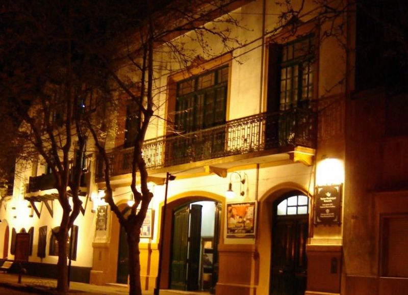 El lugar elegido: Teatro Brazzola.