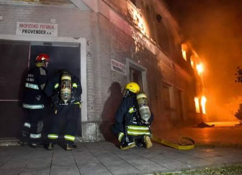 Tareas de evacuación; búsqueda y rescate.