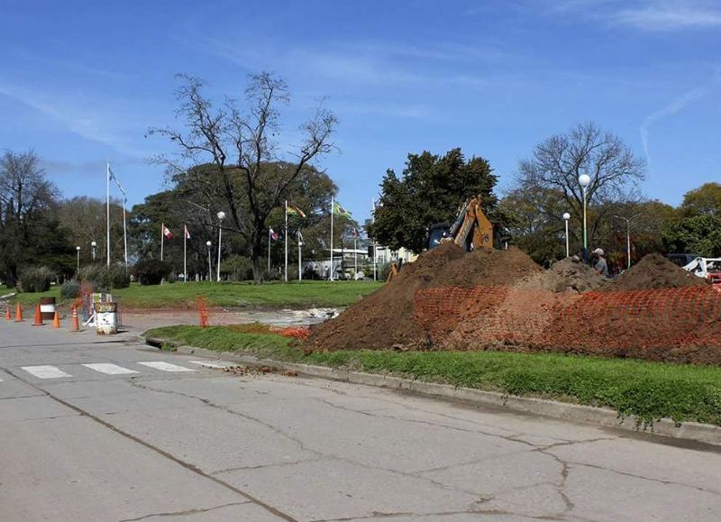 Obras de la nueva red de agua.