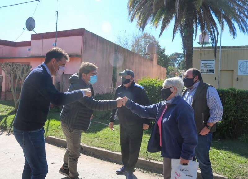 Recorrida por la localidad de Villanueva.