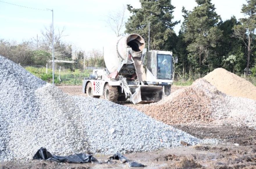 El proyecto, financiado por la Provincia junto a la Municipalidad, incluye obras de infraestructura y servicios básicos.