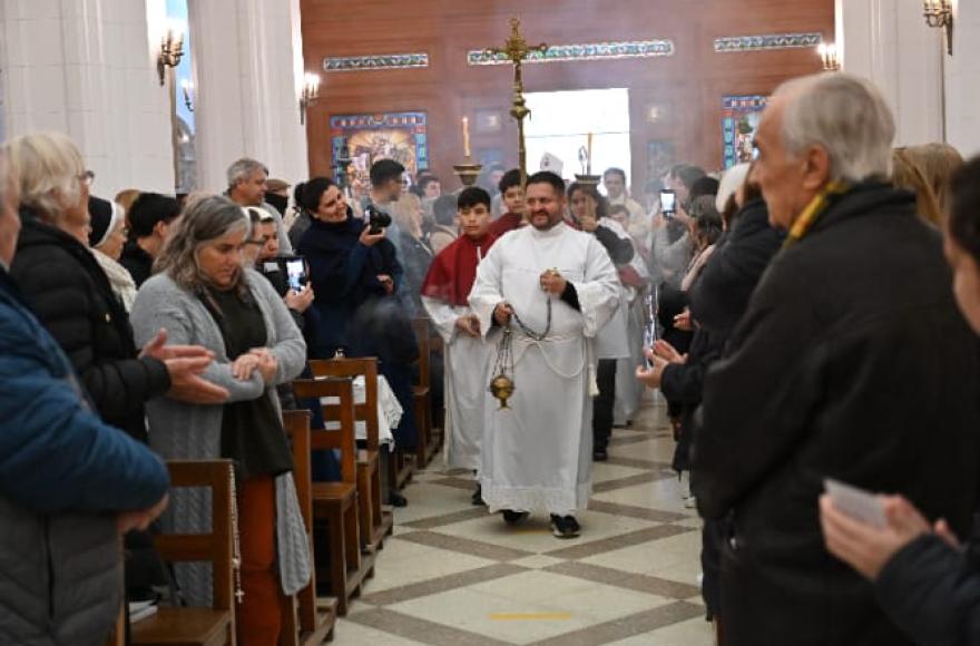 La misa fue presidida por Monseñor Juan Ignacio Liébana.
