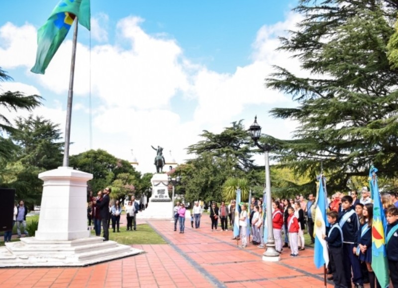 La actividad es organizada en conjunto entre la Municipalidad y la Comisión Municipal de la Memoria.