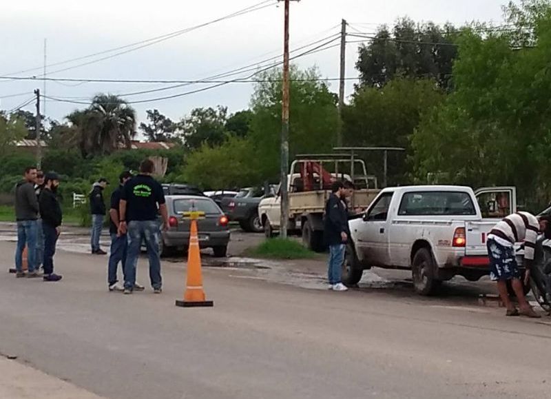 Tras interceptar 25 autos y 5 micros, secuestraron trozos de marihuana compactados.