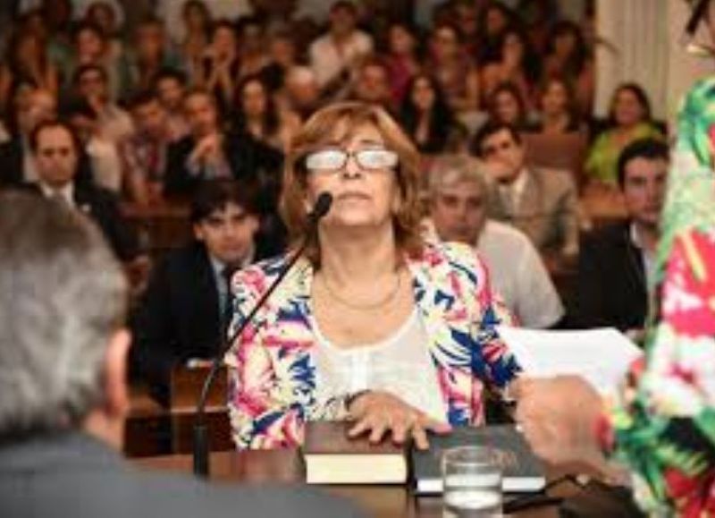 María Travascio.