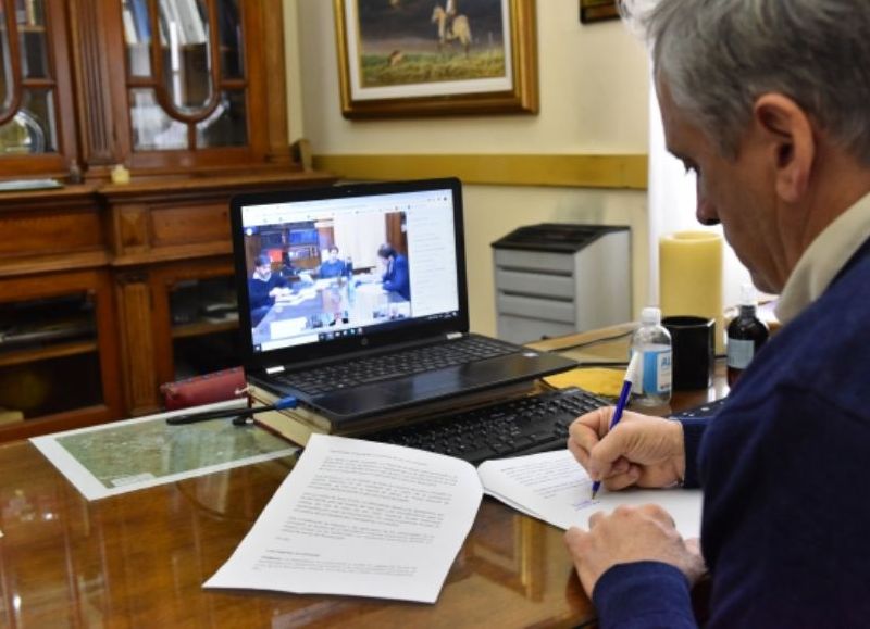 Videoconferencia con Kicillof.