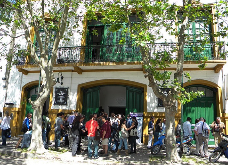 Teatro Brazzola.