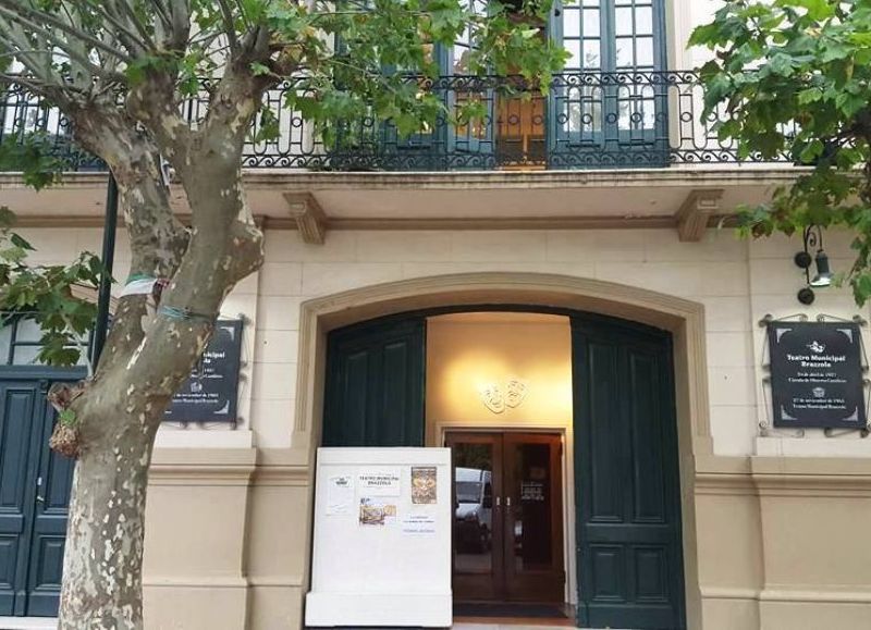 A las 20.30, en el Teatro Brazzola.