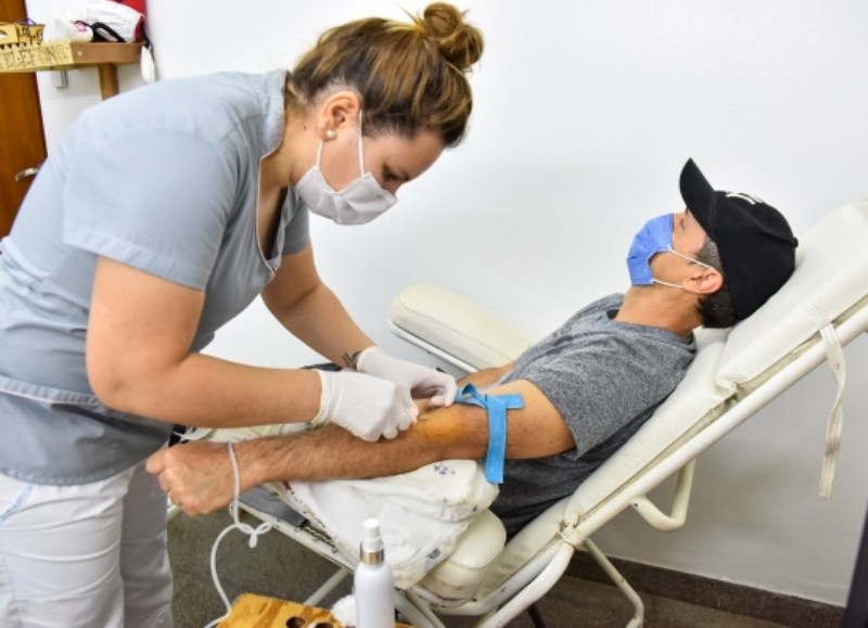 Día Nacional del Donante Voluntario de Sangre - 9 de noviembre.