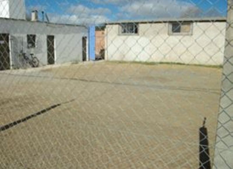 Sociedad de Fomento del Barrio El Hueco, sede del plenario.