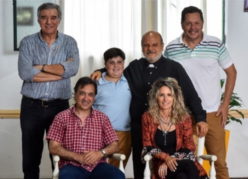 El elenco.