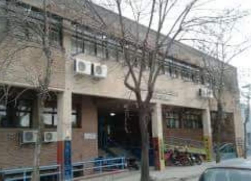 Fachada del establecimiento educativo afectado