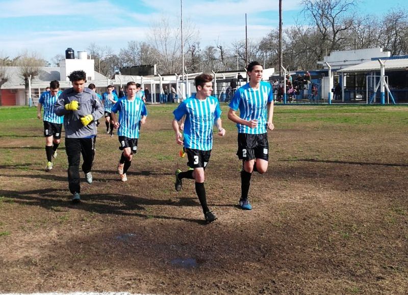 la Cuarta de Deportivo juega el clásico ante Atlético.