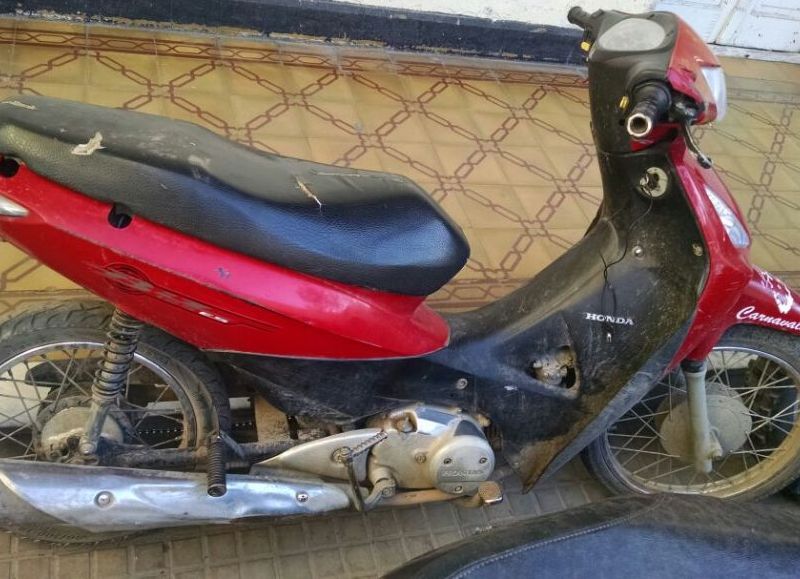 Moto secuestrada.
