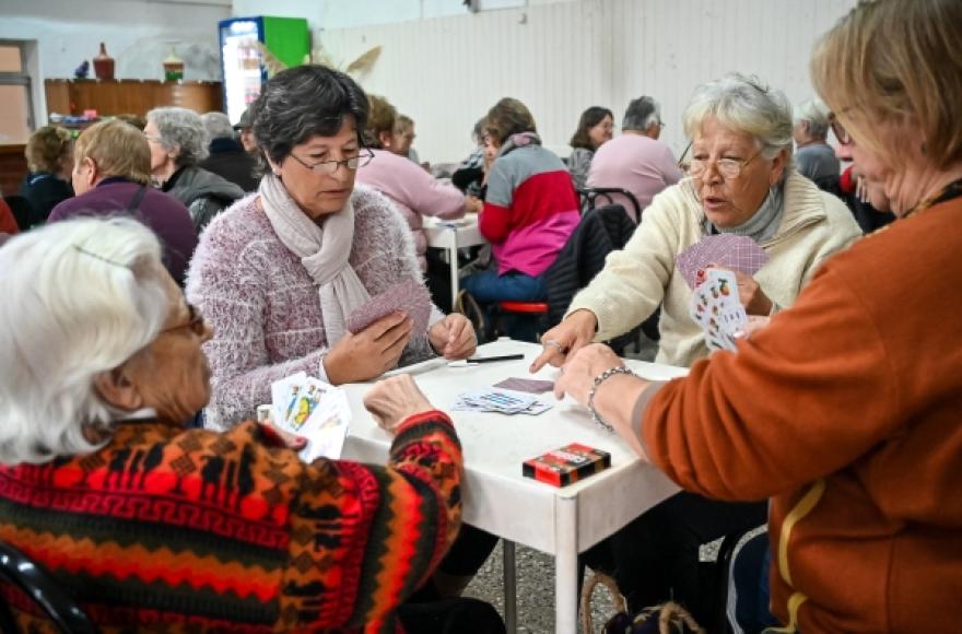 Más de 60 personas participaron del torneo de Chin Chon.