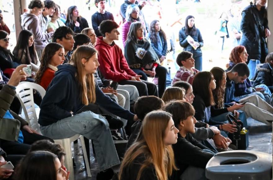 El último domingo la Vieja Estación se llenó de la música y la alegría de los jóvenes.